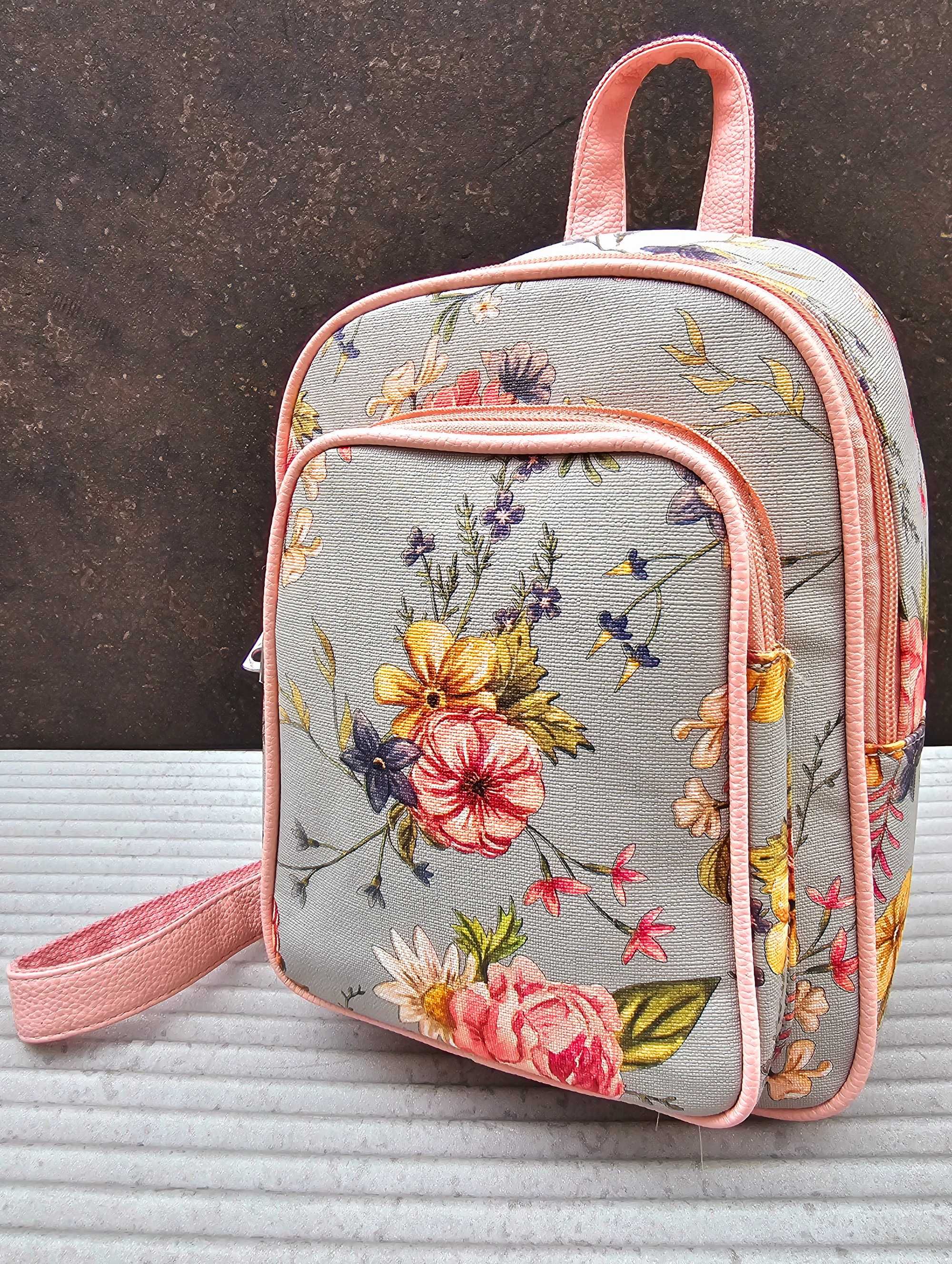 Nowy damski plecak kwiaty róż Marco Contti modny stylowy