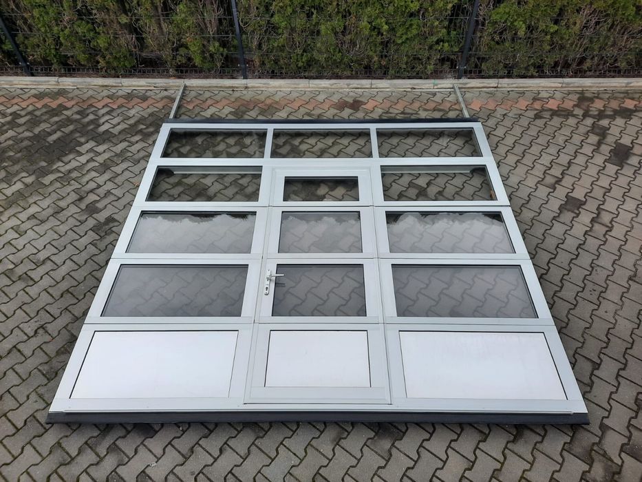 Brama Bothe-Tore segmentowa 330x310 z drzwiami serwisowymi DOWÓZ KRAJ
