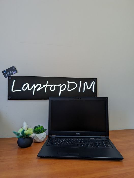 Ноутбук Fujitsu LIFEBOOK E548/i3-7130U/8/256/14/HD/гарантія9міс