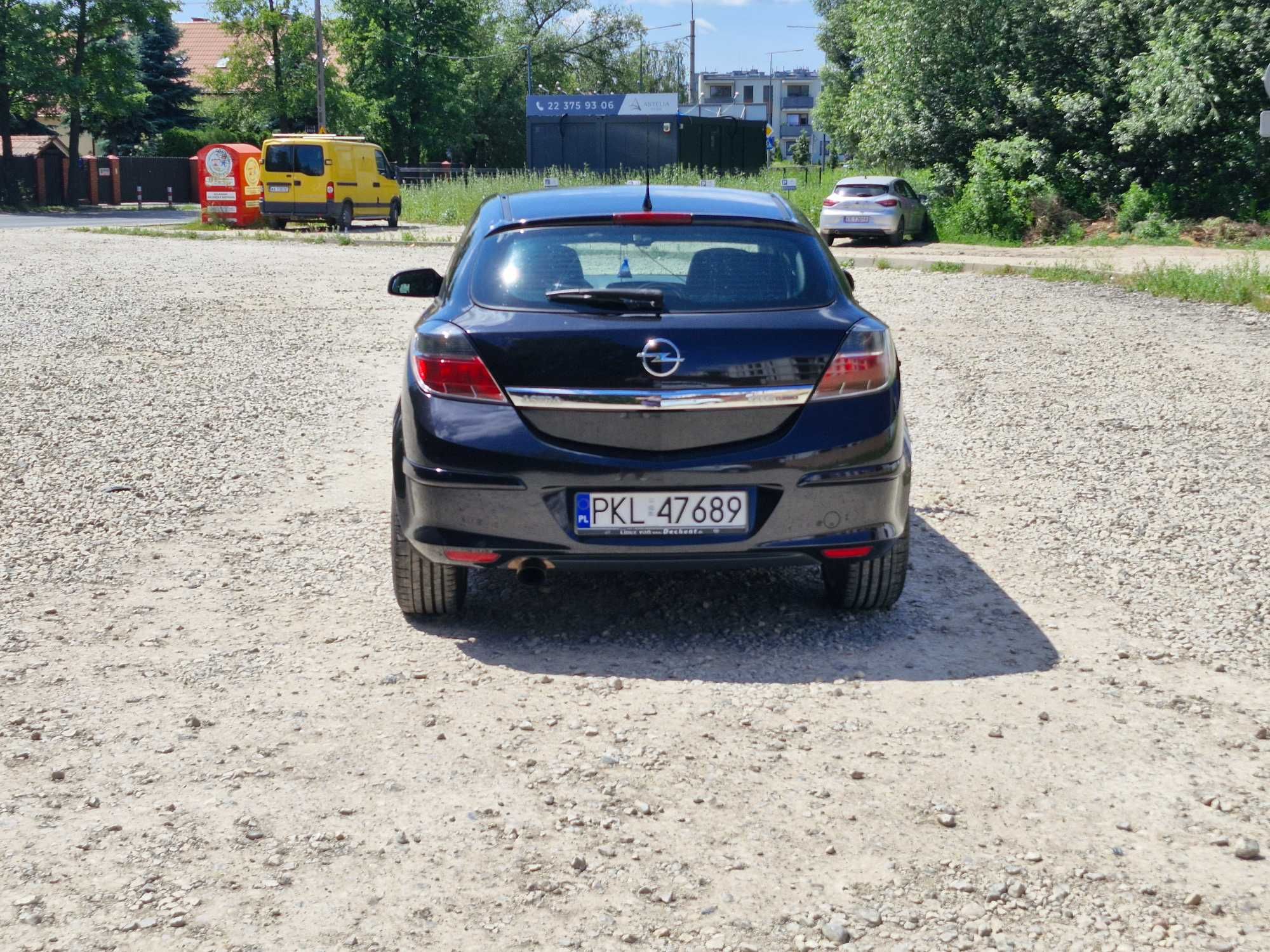 Opel Astra  H GTC