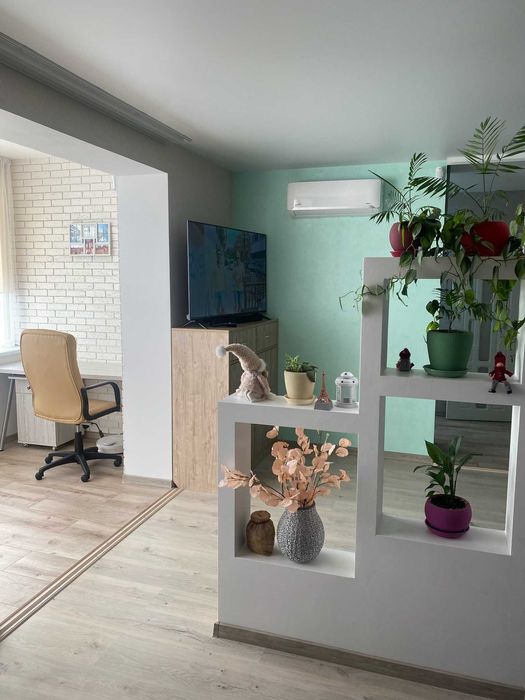 Оренда квартири з панорамним видом на річку в ЖК "Преміум Парк"