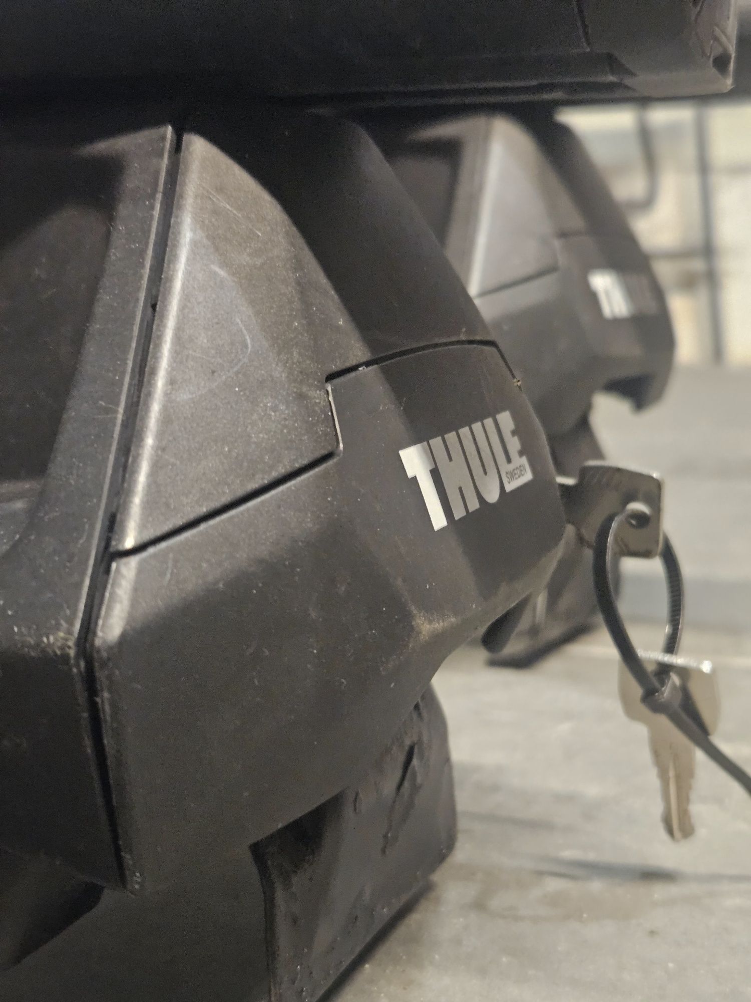 4. Pes de fixação THULE Evo Clamp 710500