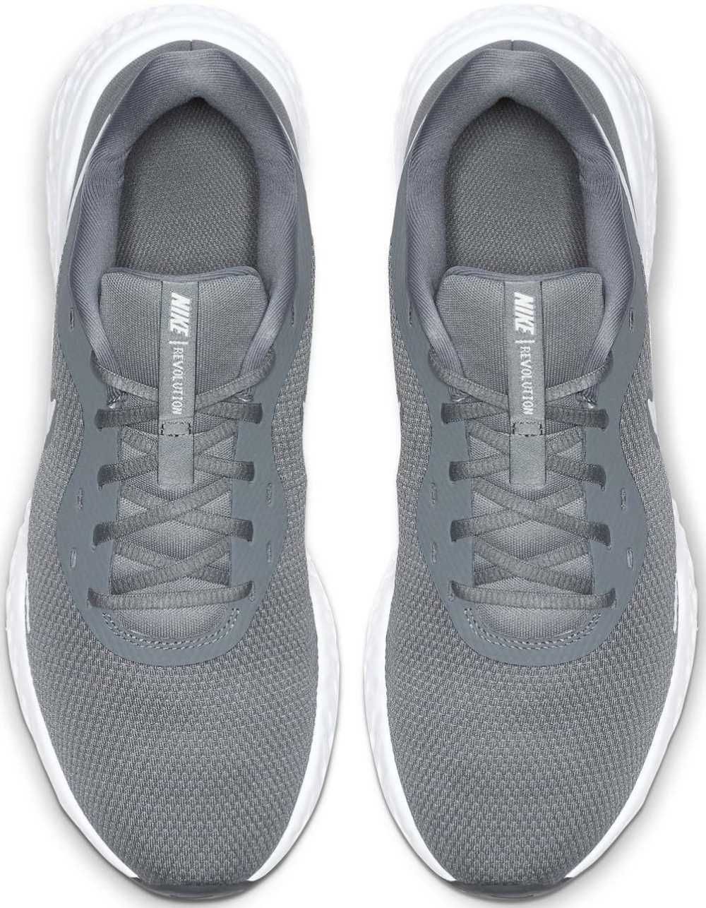 Buty męskie sportowe Nike Revolution 5: różne rozmiary