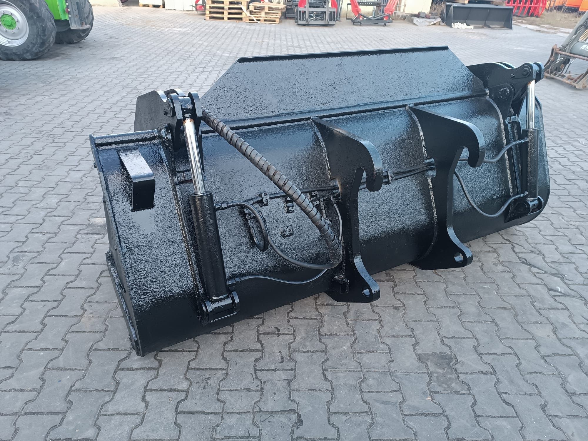 Łyżko krokodyl cat th 330, 337, 407, 406, 336, 62 jcb manitou