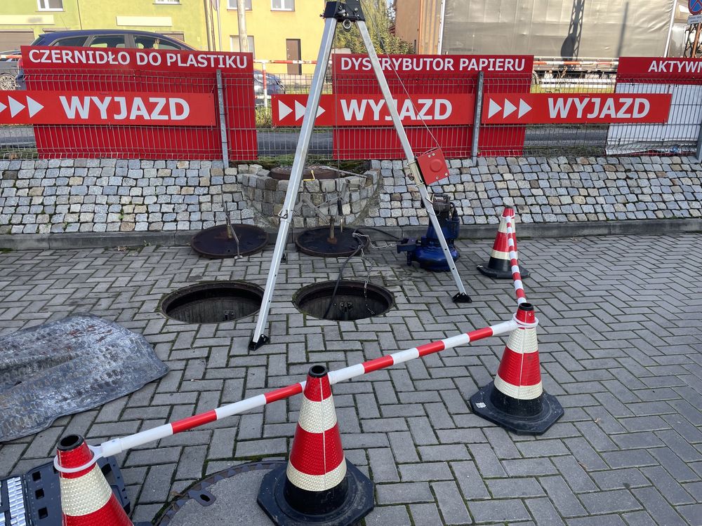 Przeglądy, serwisy naprawy i modernizacje przepompowni ścieków.