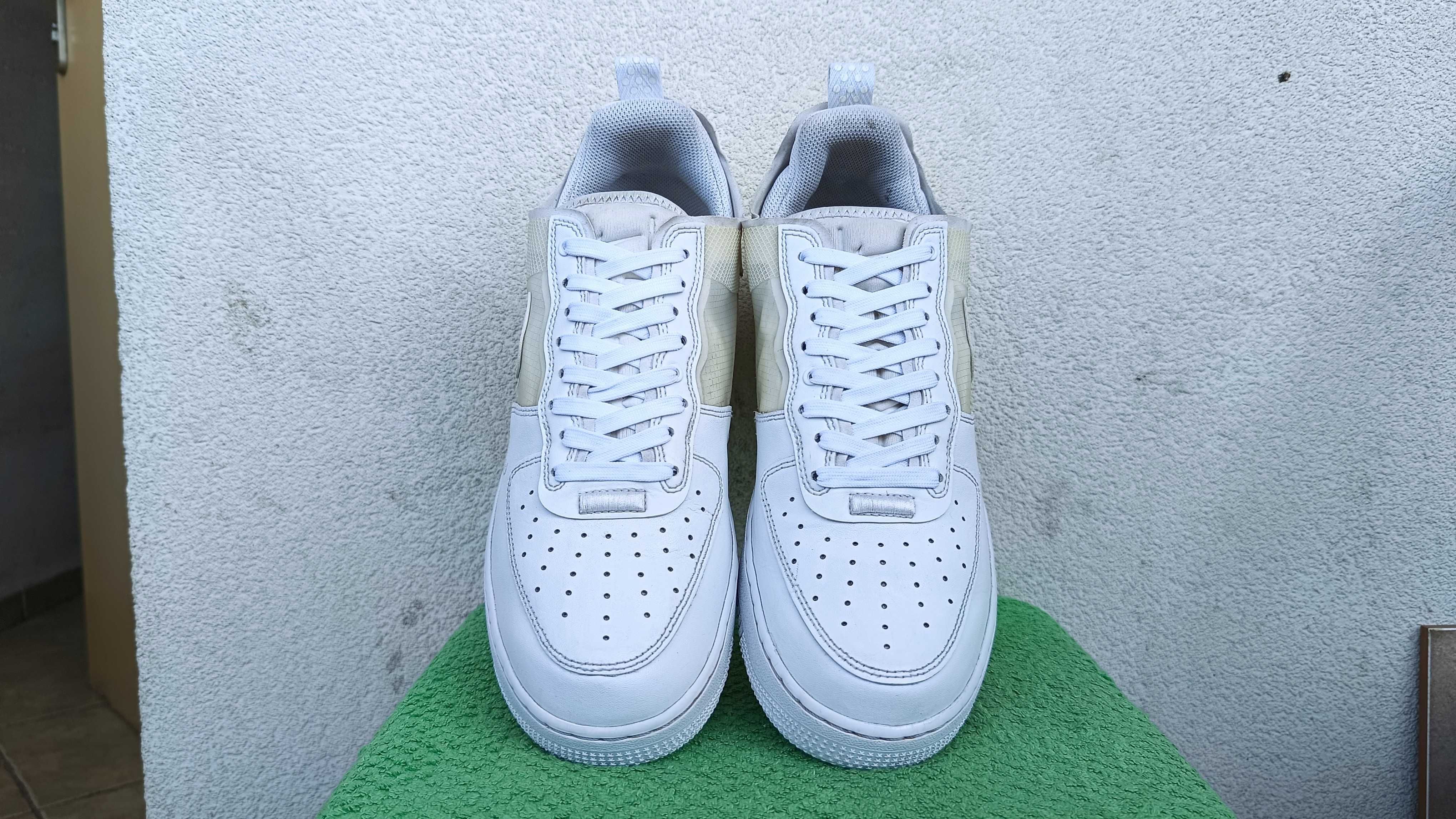 NIKE AIR FORCE 1 REACT r.43 skóra białe