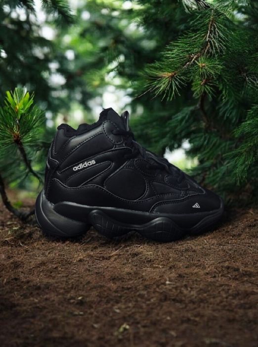 Жіночі шкіряні зимові кросівки Adidas yeezy/зимние ботинки адидас ізі