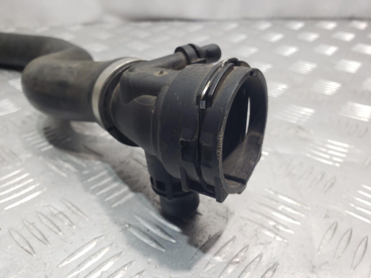 Патрубок системы охлаждения BMW 3 F30 17127811127 2012-2017 разборка