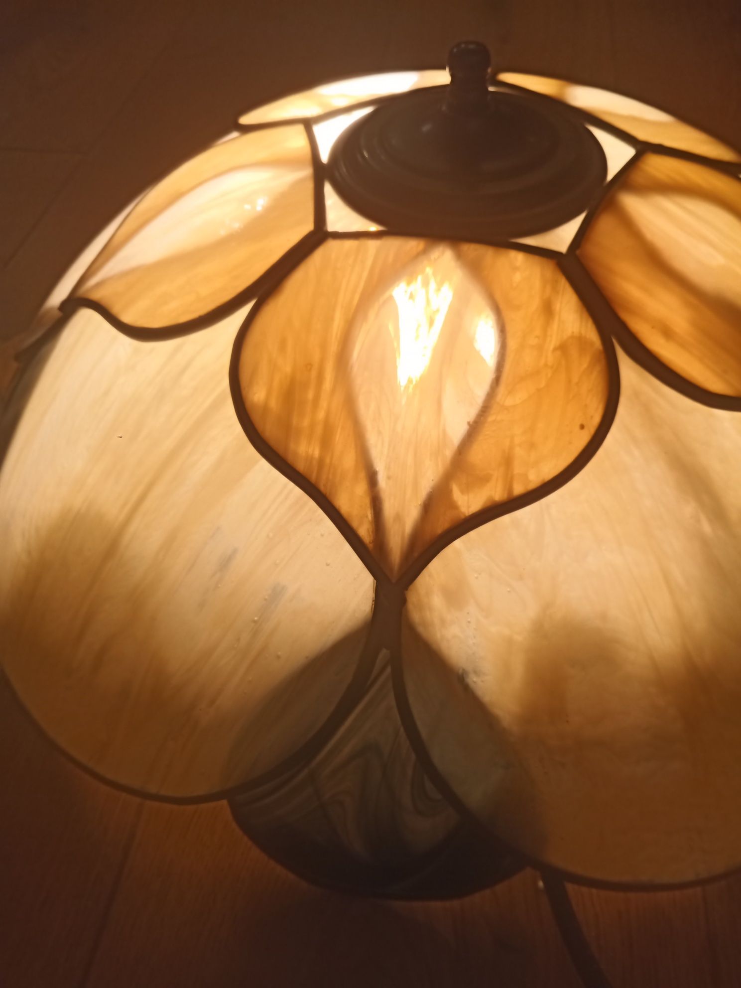 Plafon"Tiffany",witrażowy,lampa sufitowa, beż