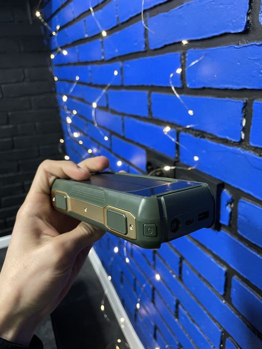 Розпродаж! Повербанк Power Bank 20000mAh з сонячною батареєю