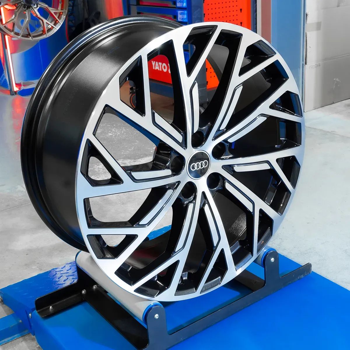 Felgi Audi 21'' A5 A6 A7 S7 A8 S8 Q3 Q5 SQ5 Q7 Q8
