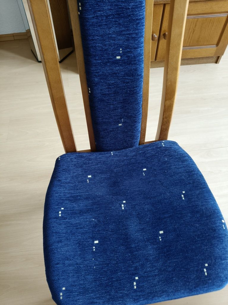 Sprzedam stół i krzesła