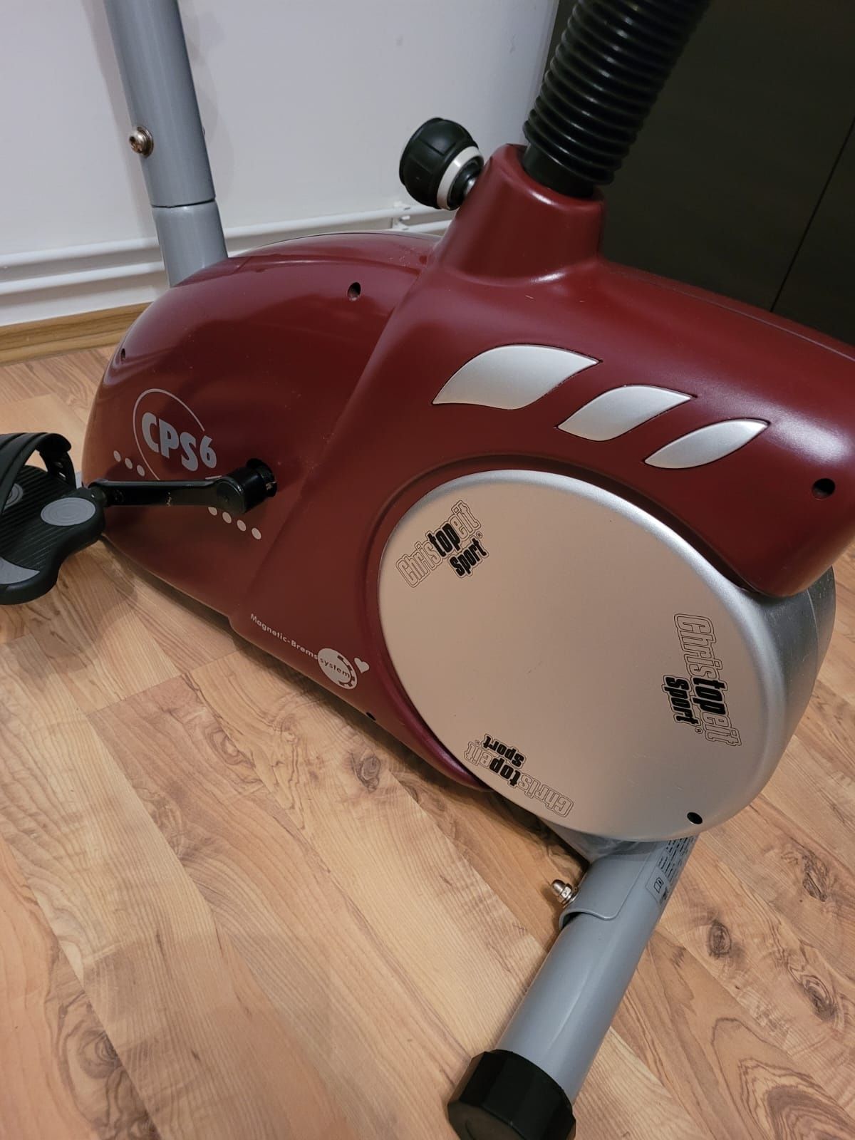 Rower stacjonarny magnetyczny
