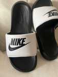 Vendo chinelos da nike