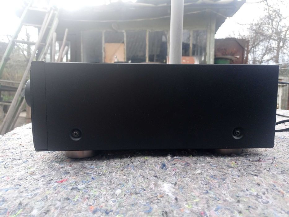 Продам усилитель YAMAHA DSP-A970