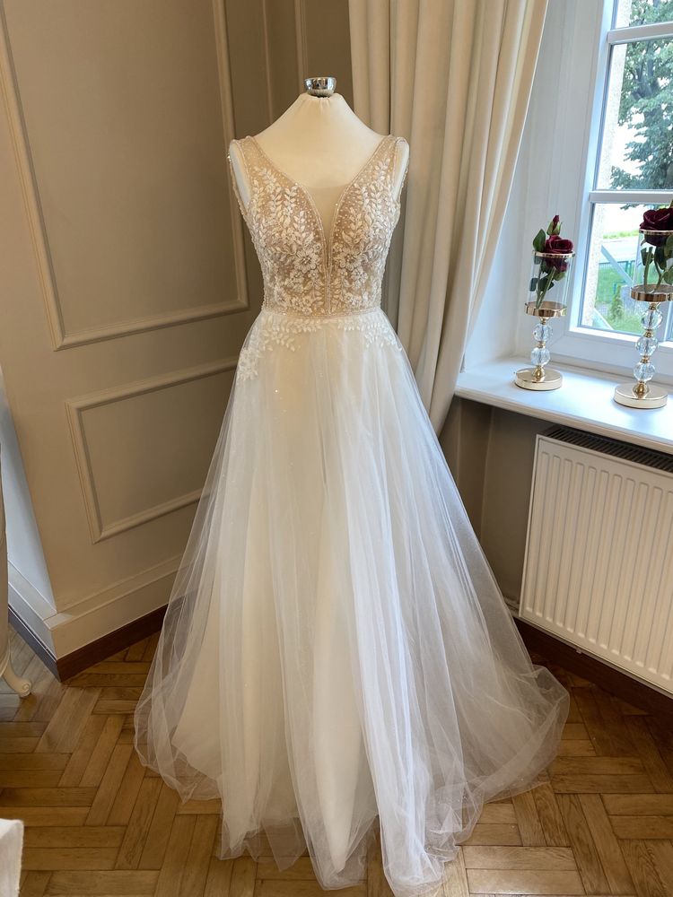 suknia slubna nowa 38