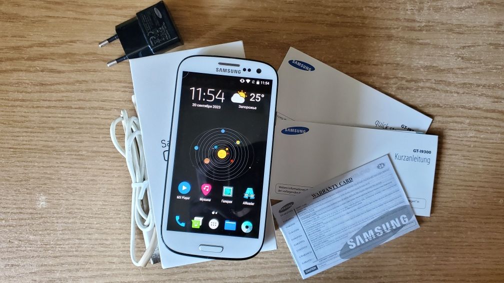 Samsung Galaxy S3 gt-i9305