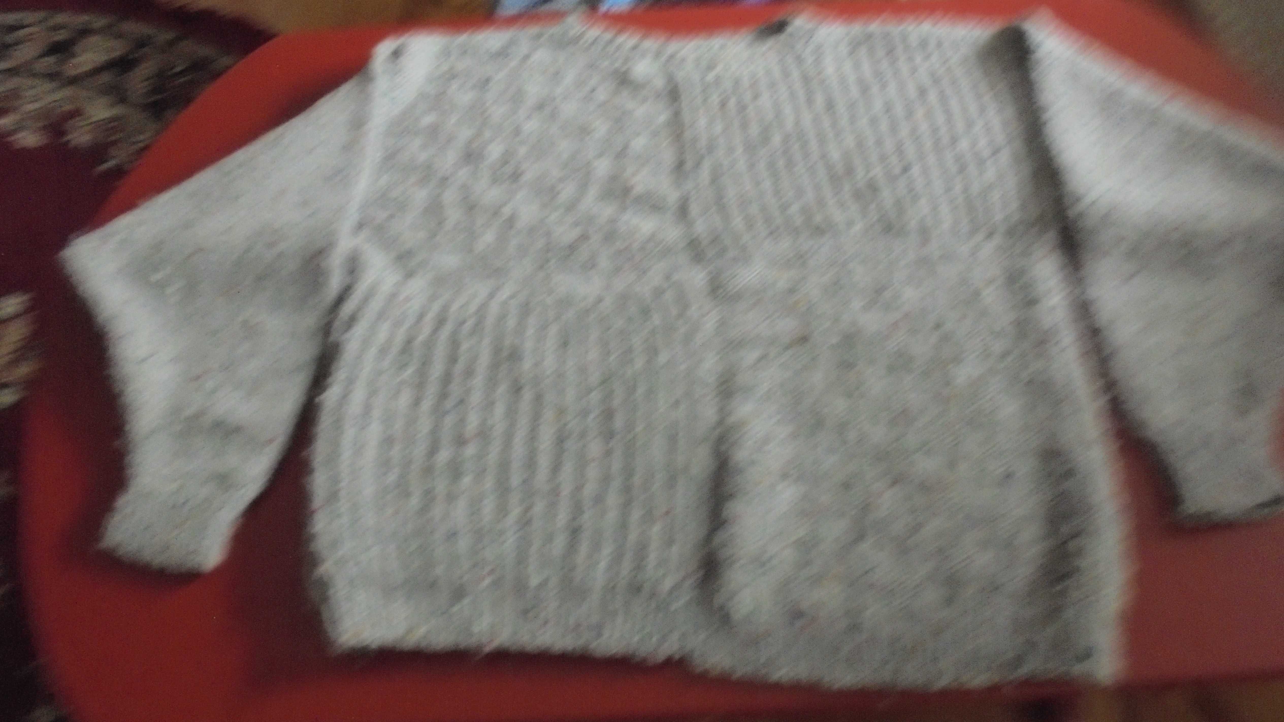 Sweter damski ręcznie robiony  szary