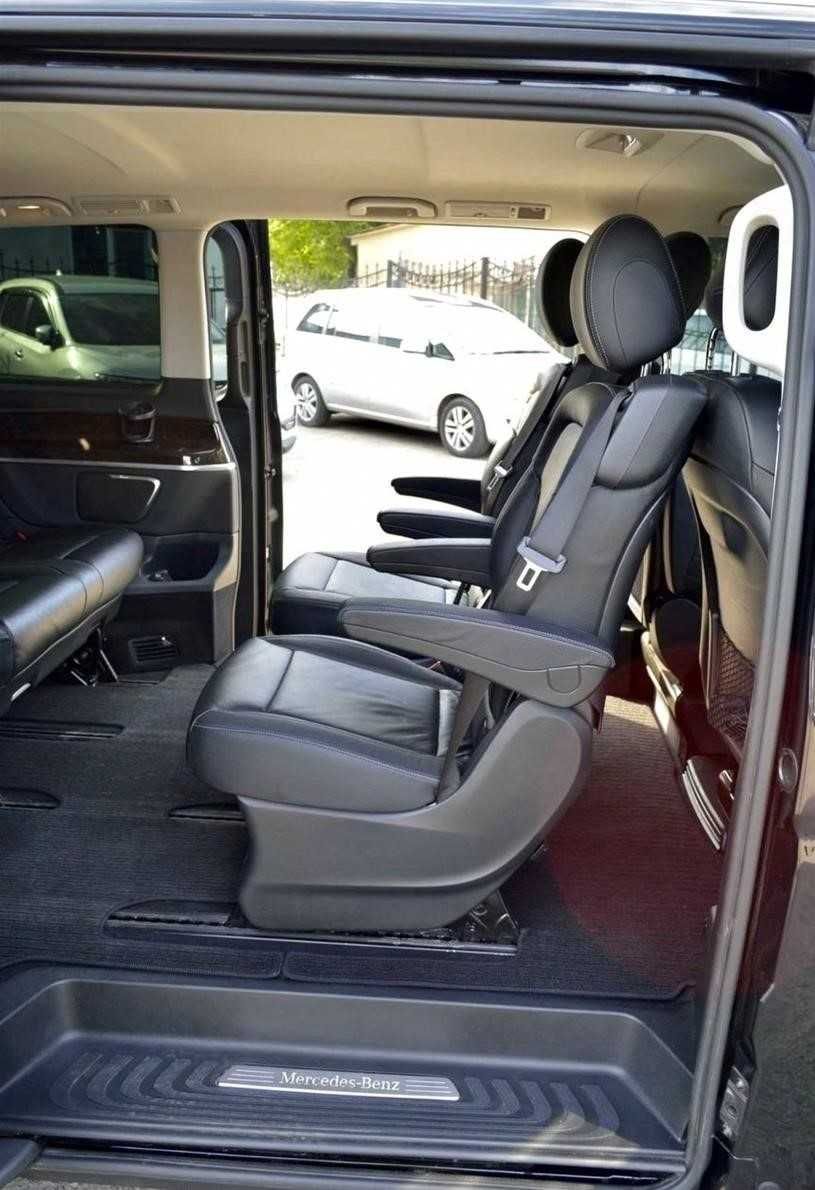 Mercedes V-class/ VIP трансфер/ перевезення за кордон: Варшава, Краків