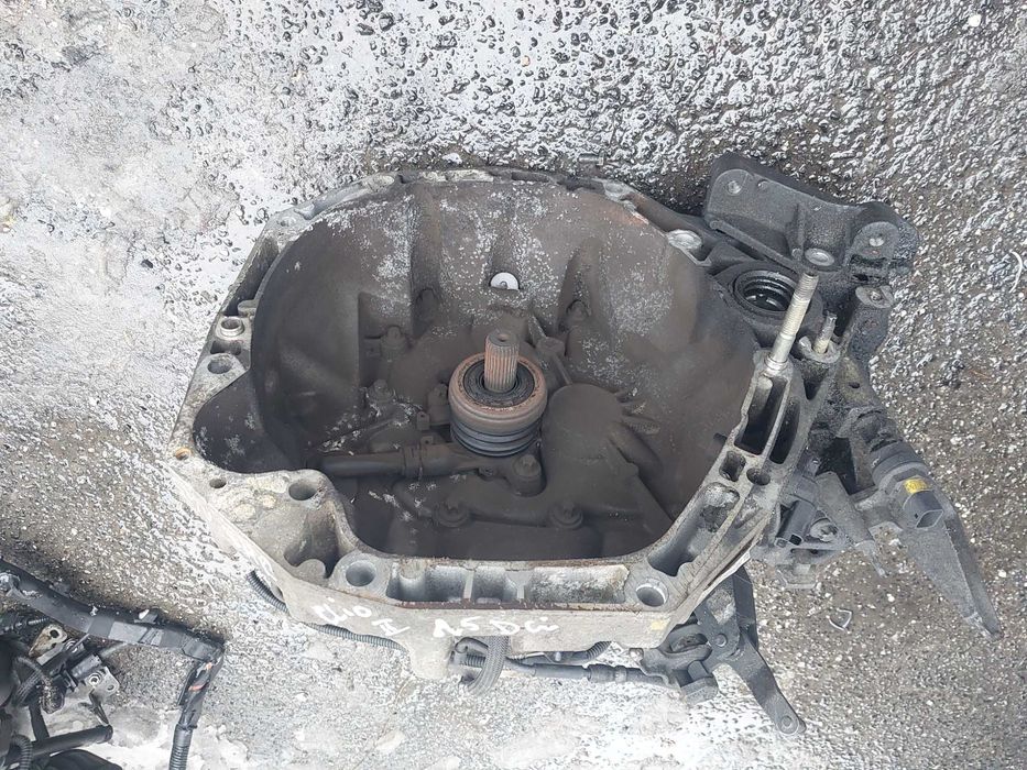 Skrzynia biegow renault clio 2  kangoo  1.5dci  jh3145  sprawna