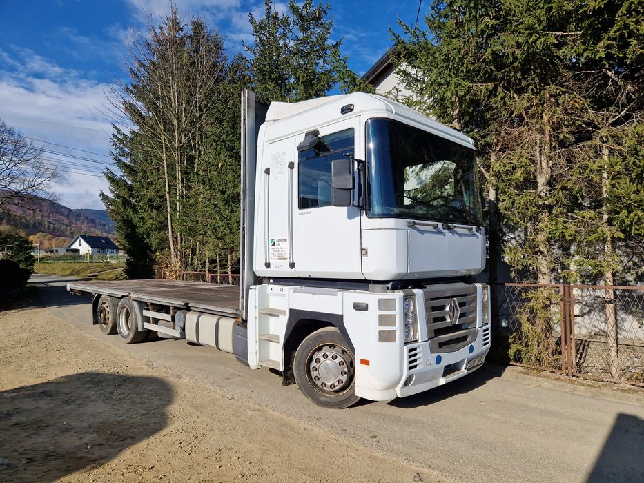 Renault magnum 6x2 440 dxi volvo pomoc drogowa najazd platforma