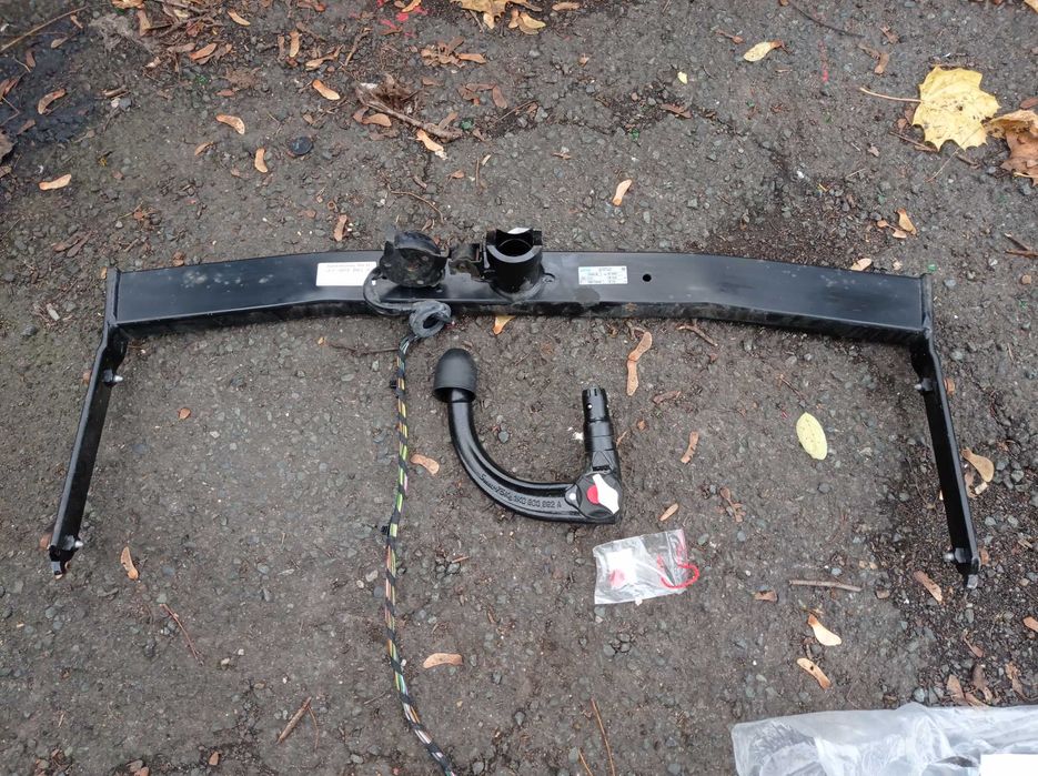 Hak holowniczy VW Golf 5 6 plus Passat b6 CC Jetta kombi wypinany T5