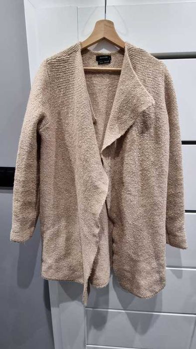 Sweter damski Reserved długi narzutka beżowy roz L