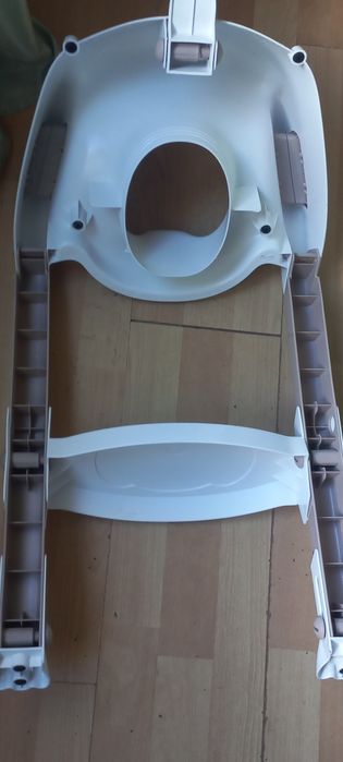 Redutor de sanita com degrau