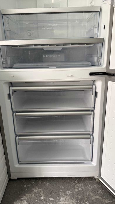 Холодильник б/в NEFF MADE IN SPAIN 200/70/60 Металік No Frost #07578