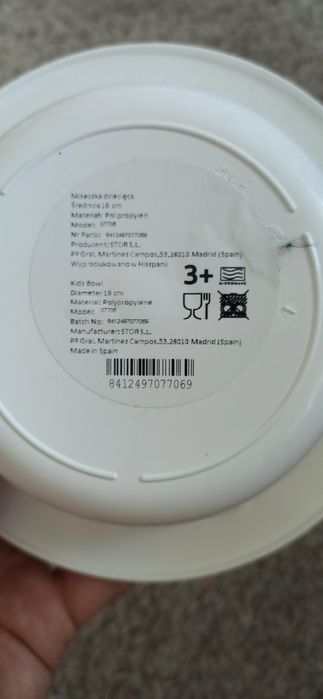 Miseczka z bajki Kraina lodu 

Produkt nowy. Możliwość podgrzewania w