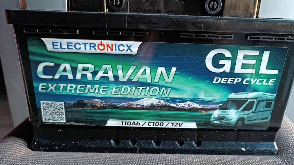 Гелевий акумулятор