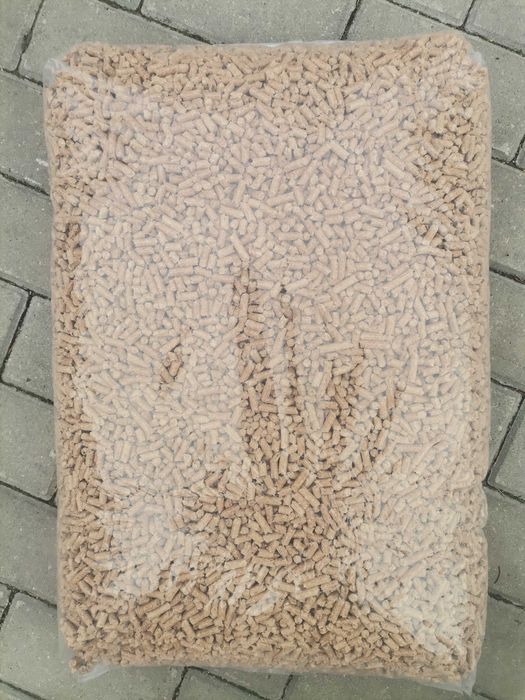 Pellet sosnowy, DOSTĘPNY,  6mm, klasa A1