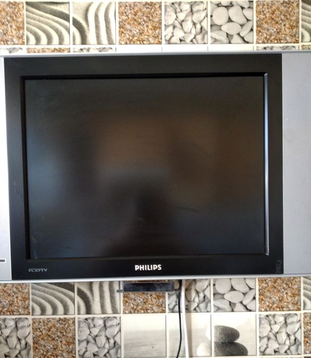 Телевізор Phillips Flat tv діагональ 32