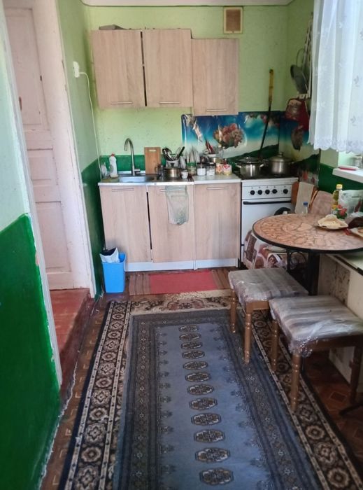 Будинок продаж в с.Ярок