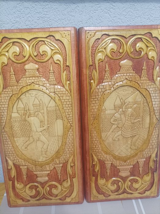 Продам нарди дерев'яні.Ручна робота в хорошому  стані.