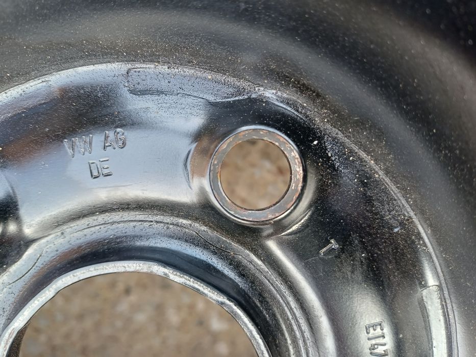 Jak nowe oryginalne felgi 15" 5x112 et47 6J VW Caddy VW Golf 7 Touran