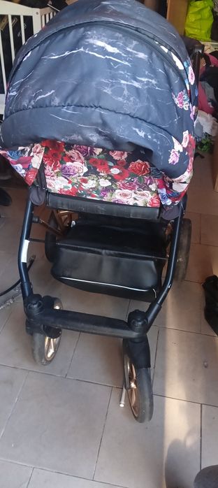 Sprzedam wózek 2w1