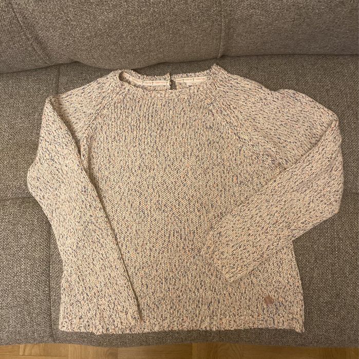 Sweter rozmiar 140