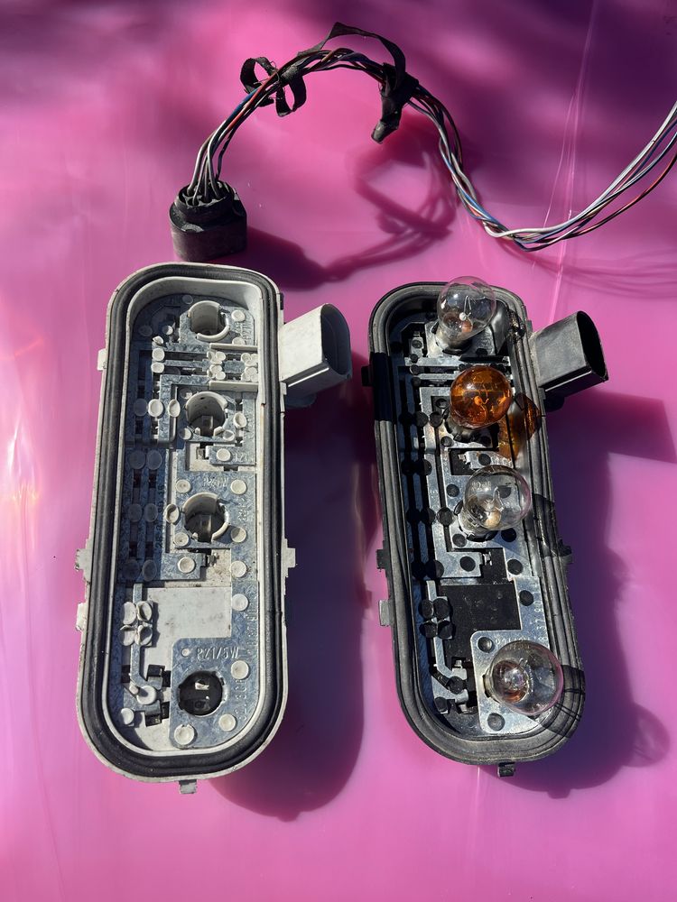 AUDI A4 B6 Avant kombi listwa żarówkowa wkład lampy tył prawy lewy