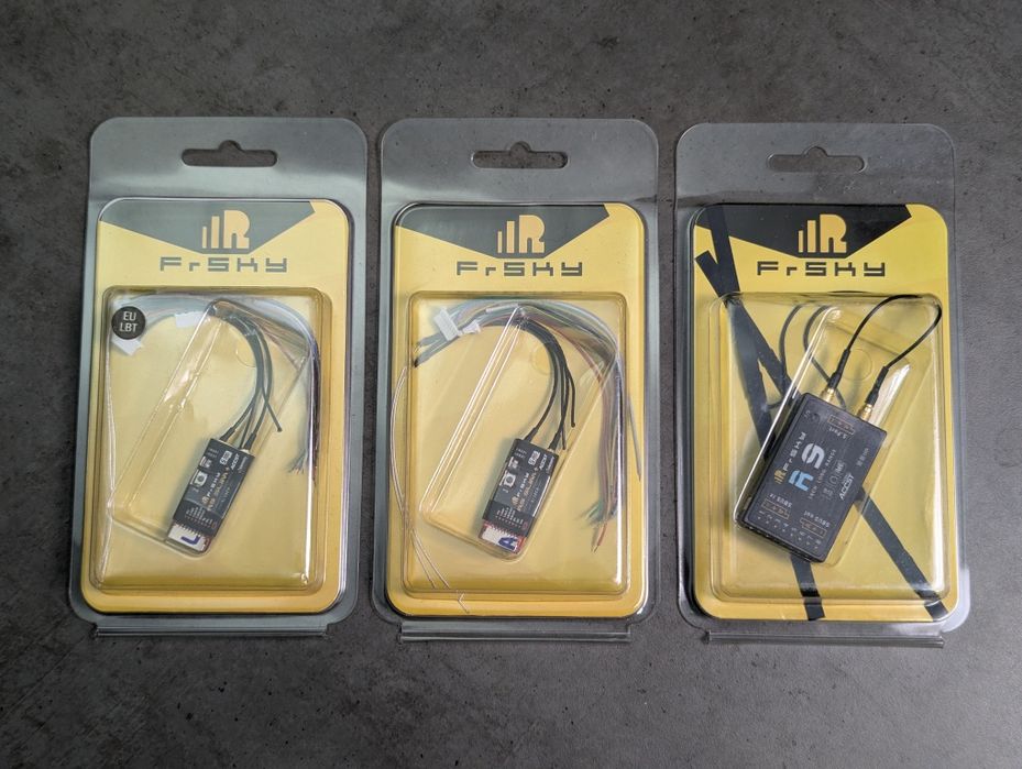 FrSky R9M - Зв'язок, ELRS, керування БпЛА, 900, 2.4, RX, TX, комплекти