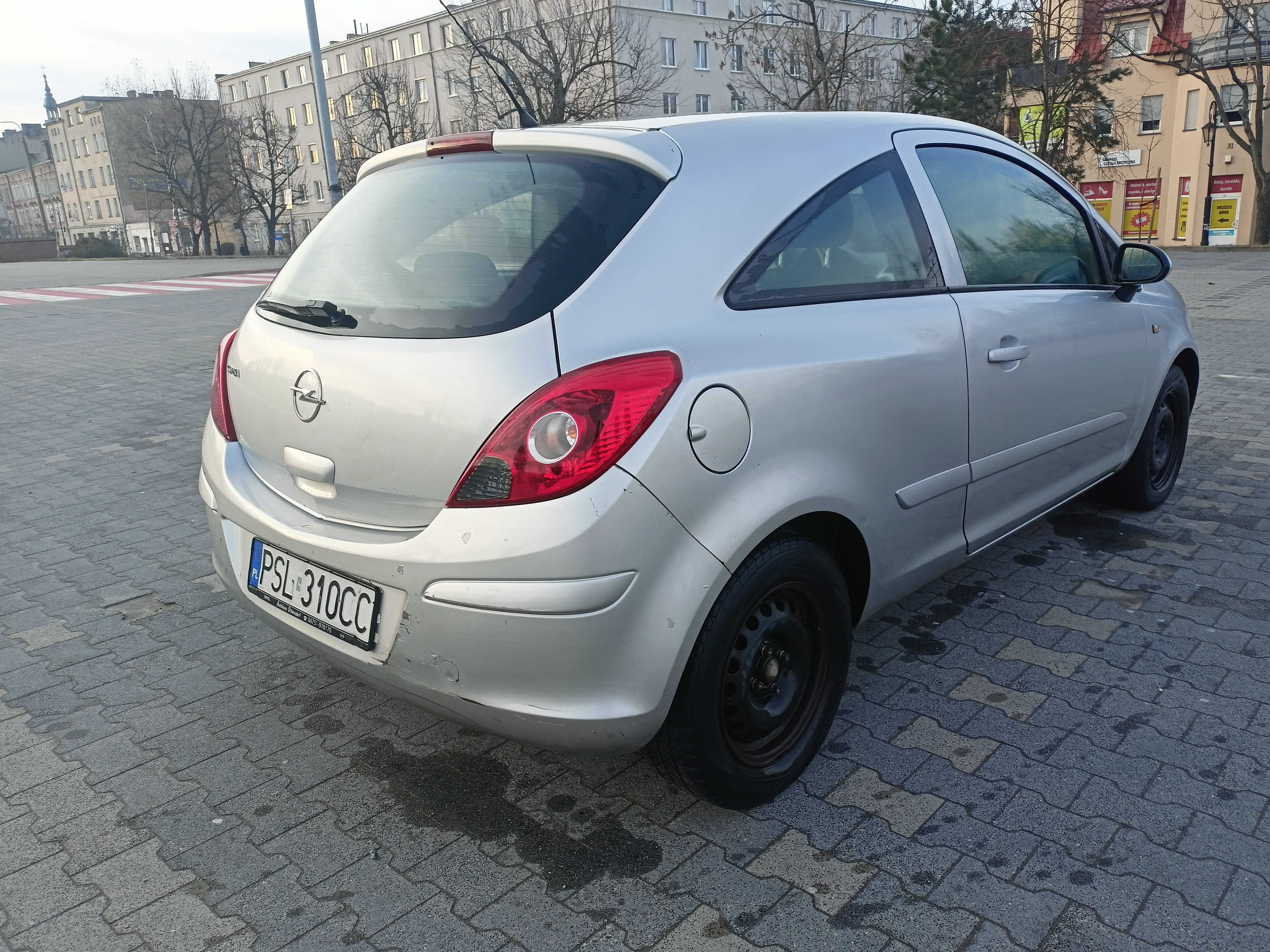 Opel Corsa D 2007 benzyna 1,2 80KW