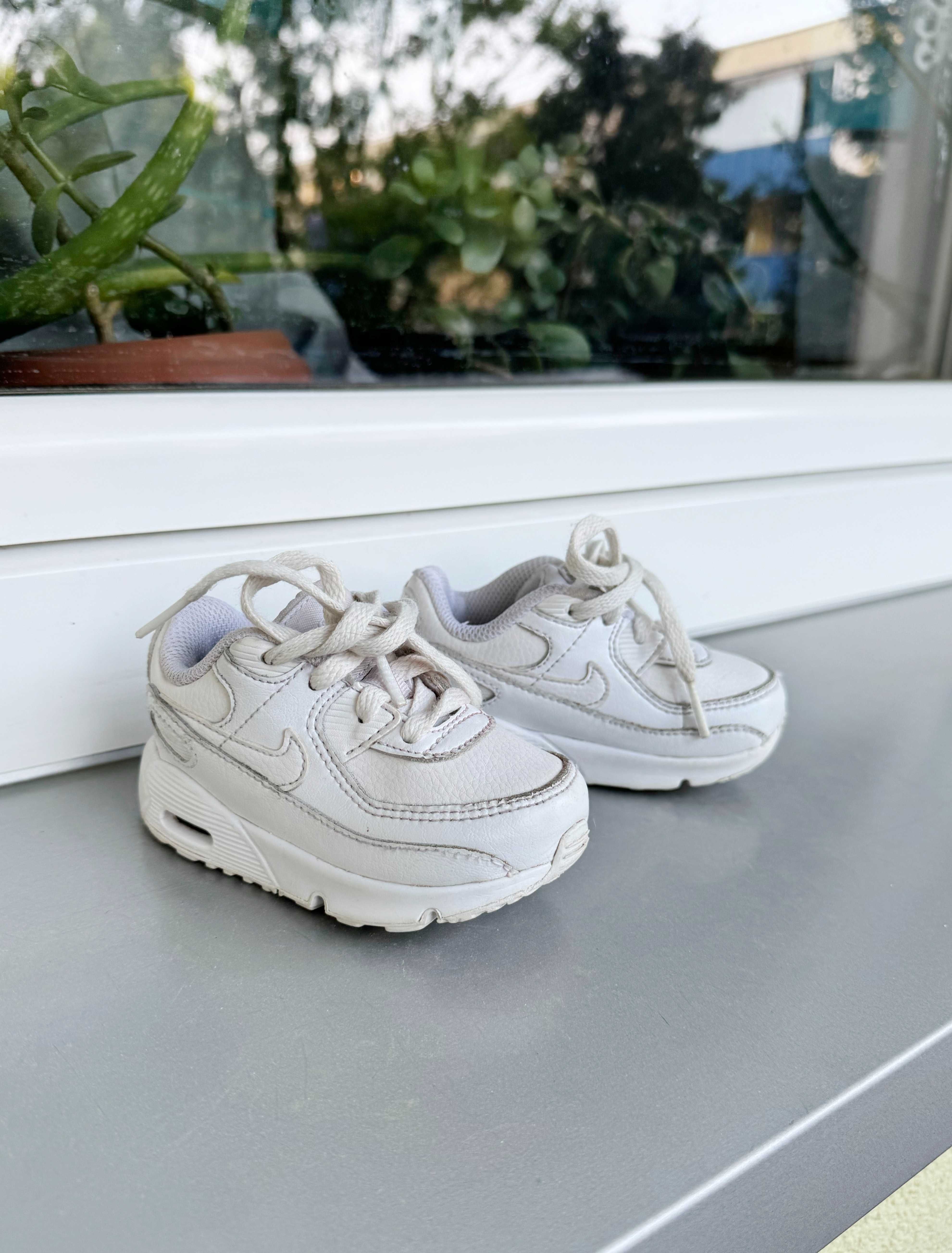 Buty Nike rozmiar 21 /  Nike AirMax / Buty dziecięce
