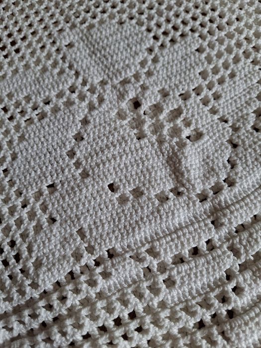 Toalha de renda em crochet feita à mão