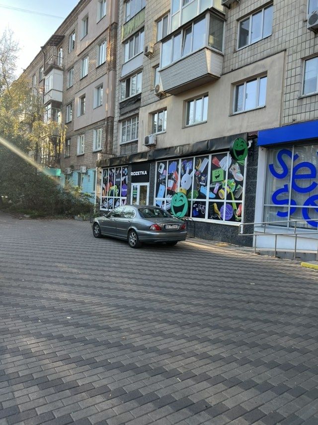 Приміщення 5 кВ.м , Севастопольська пл, цоколь, доступ 24/7