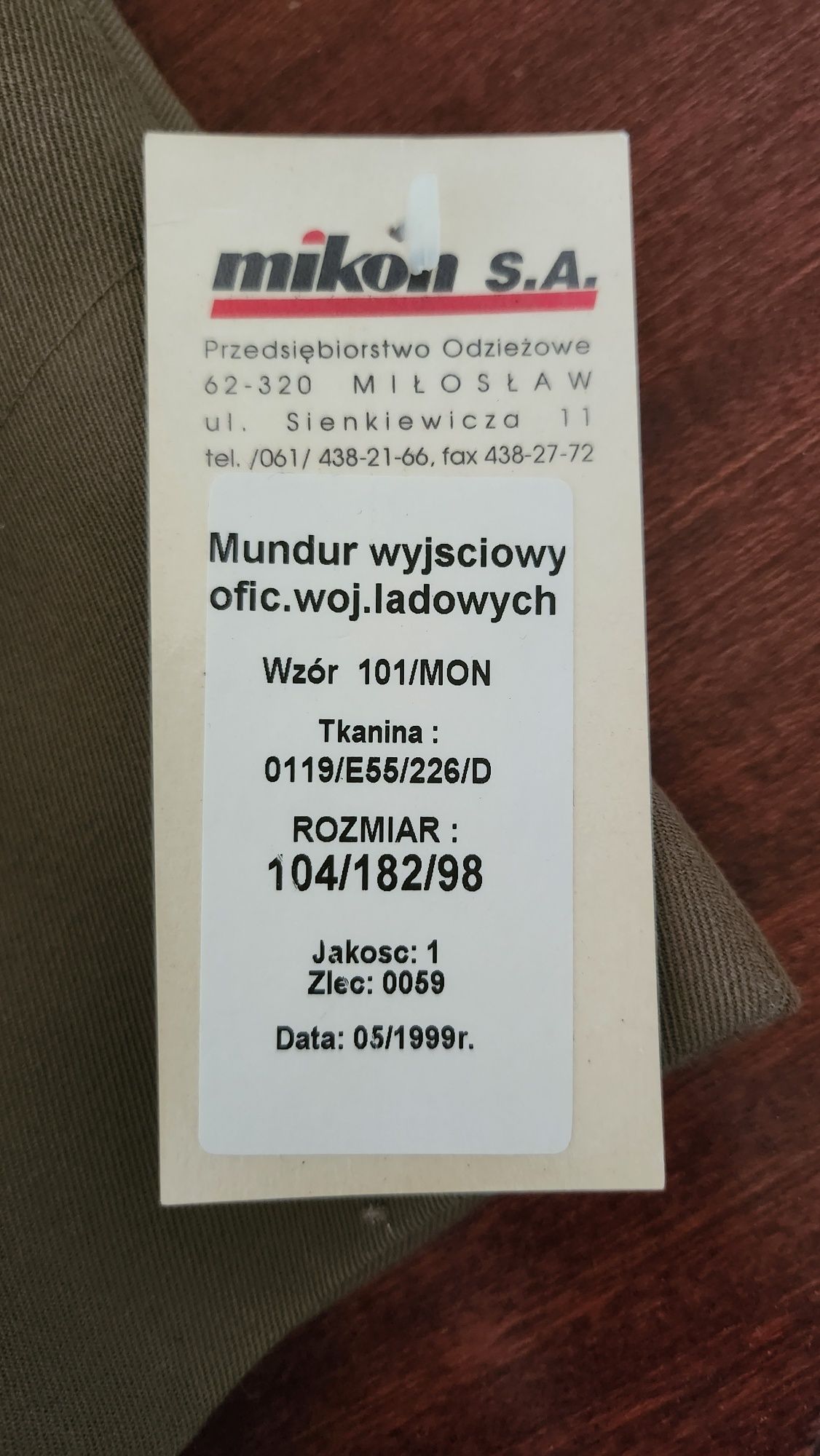Mundur wyjściowy oficera wojsk lądowych