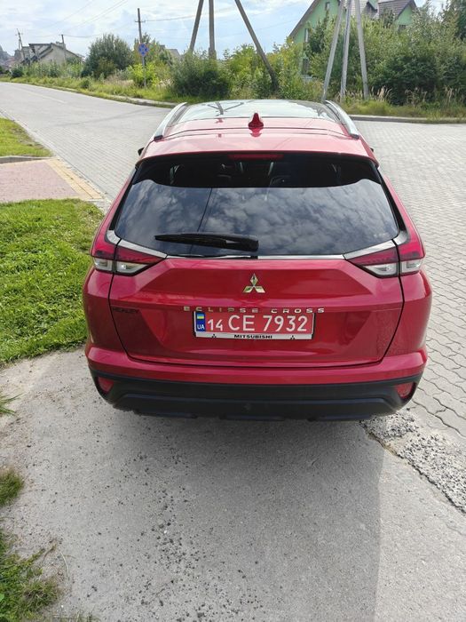 Mitsubishi eclipse cross 23-го року