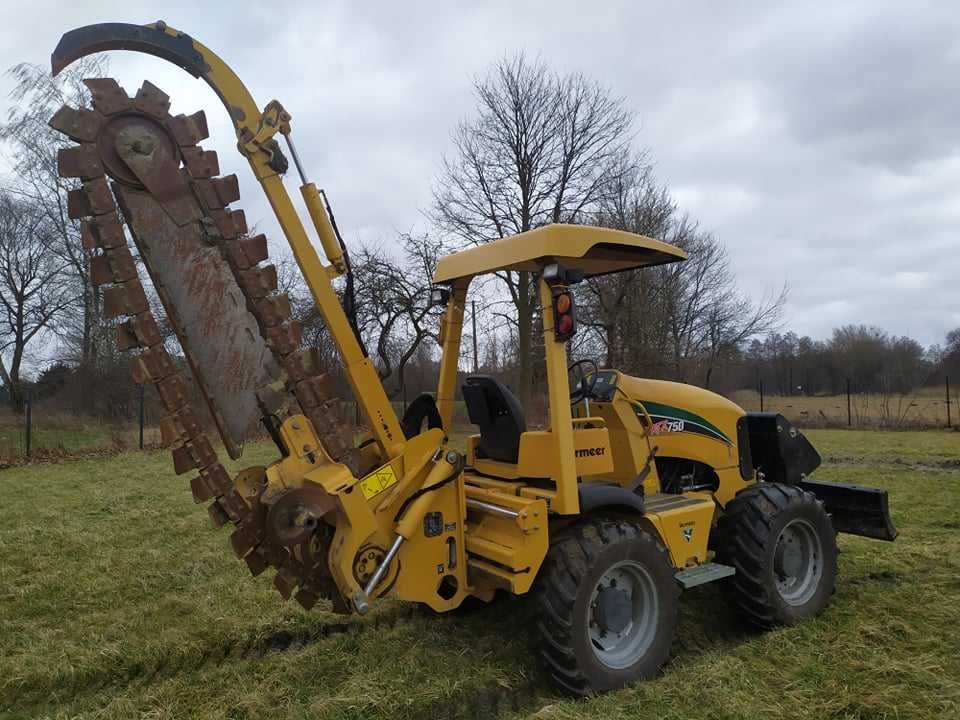 Wykopy wynajem układanie rur kabli jak koparka jcb caterpillar szybko