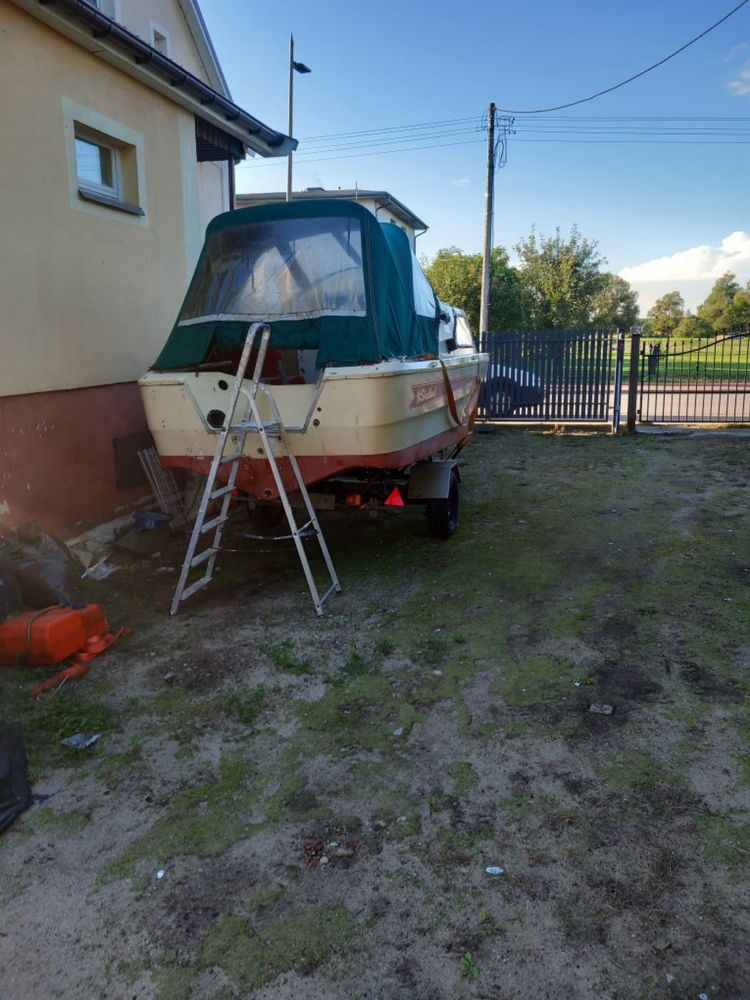 Łódź kabinowa Schetland