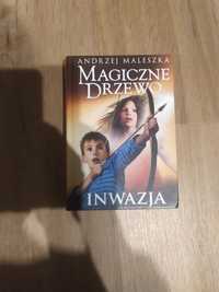 Magiczne drzewo inwazja