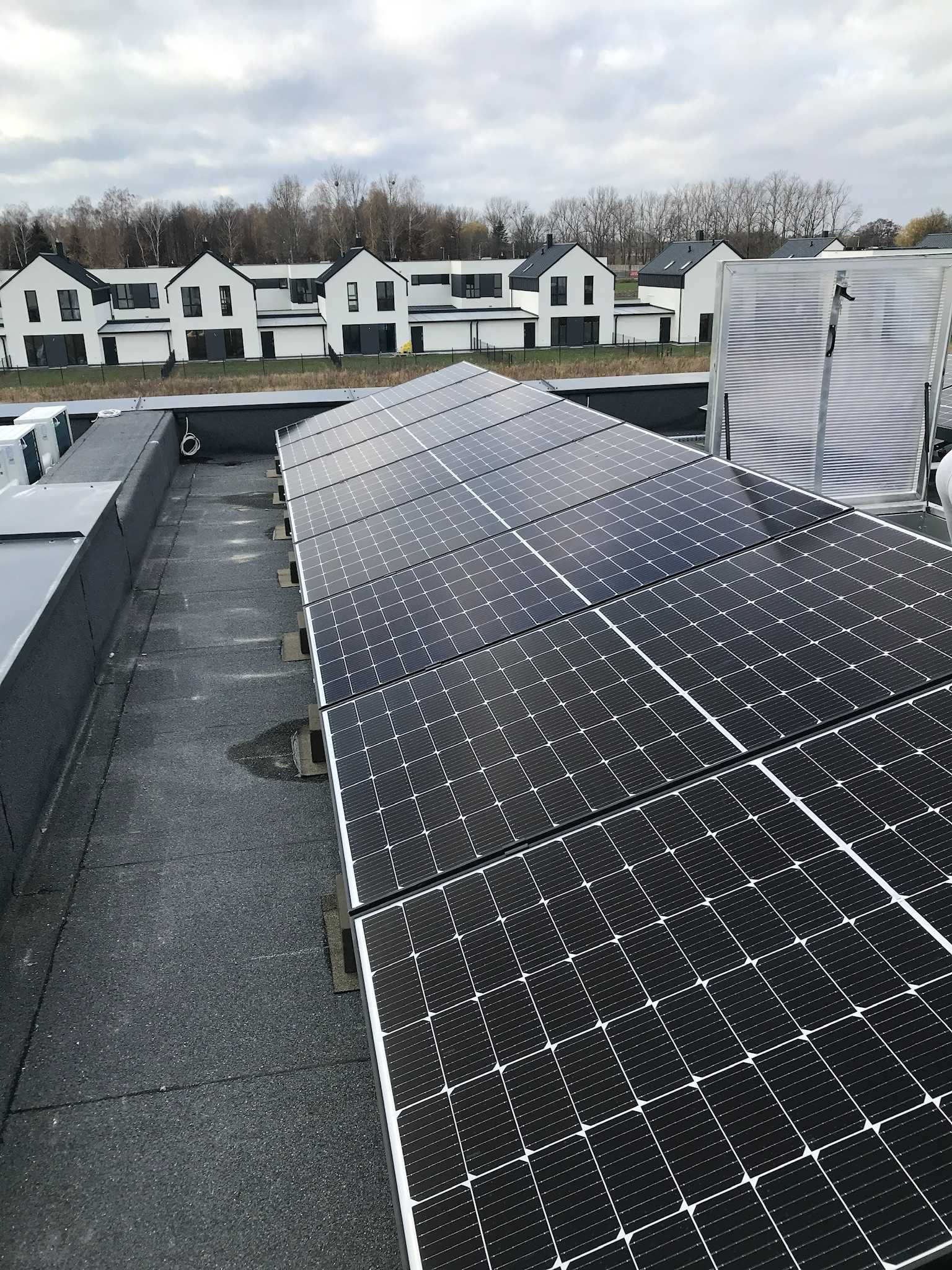 Panele słoneczne Instalacja fotowoltaiczna z Magazynem Energii